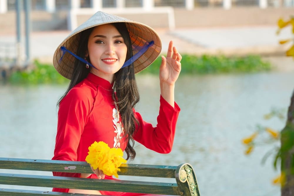 Ao dai – a symbol of elegance, gentleness, and timeless beauty of Vietnamese women